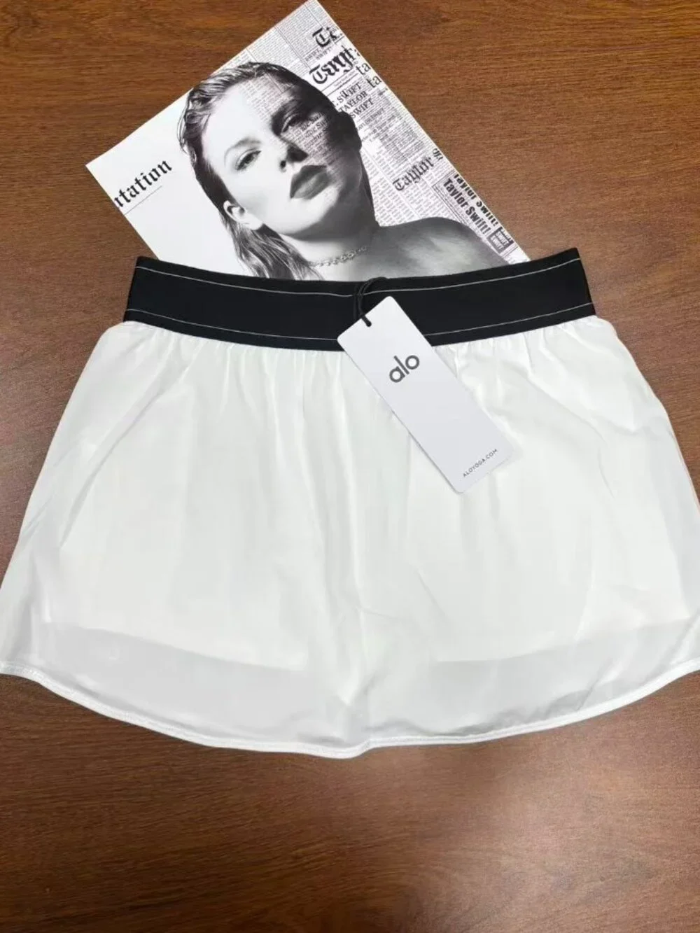 🎀 Alo sports tennis skirt white versatile and classic design